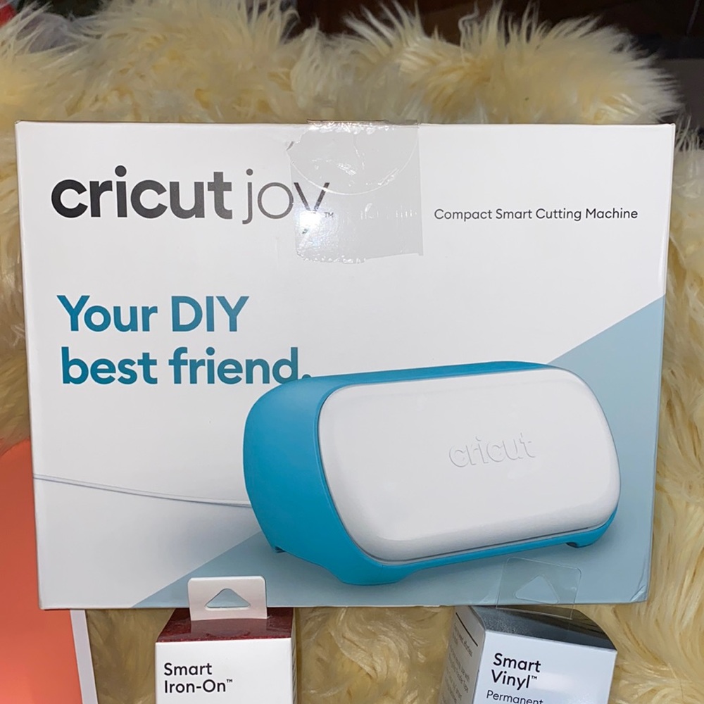 Cricut Joy and Smart Vinyl Bundle